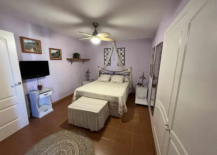 Appartement La Carihuela A 5 Minutos De La Playa,vistas Al Mar