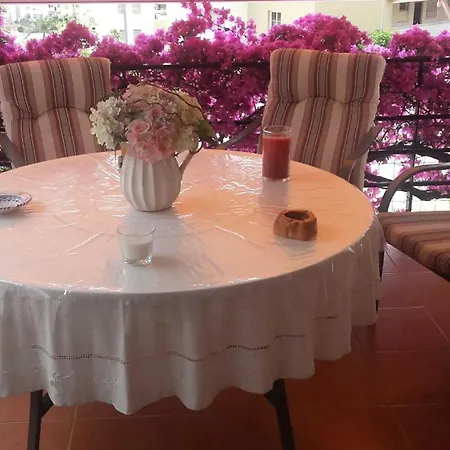 La Carihuela A 5 Minutos De La Playa,vistas Al Mar Apartment