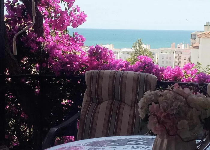 Apartamento La Carihuela A 5 Minutos De La Playa,vistas Al Mar Torremolinos