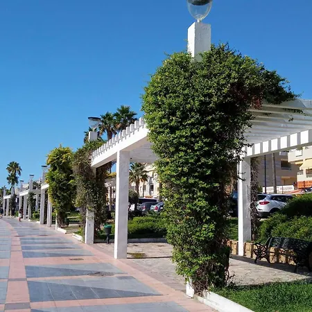 La Carihuela A 5 Minutos De La Playa,vistas Al Mar