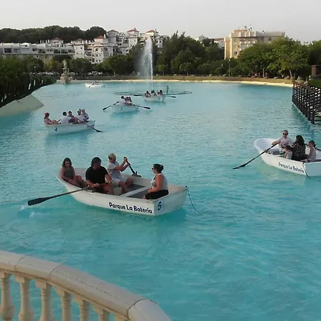 La Carihuela A 5 Minutos De La Playa,vistas Al Mar Apartman Torremolinos