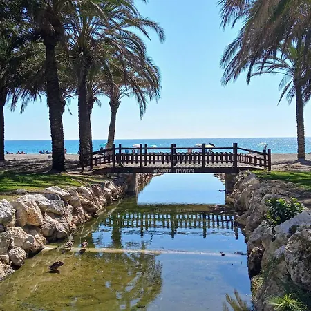 Apartament La Carihuela A 5 Minutos De La Playa,vistas Al Mar Torremolinos