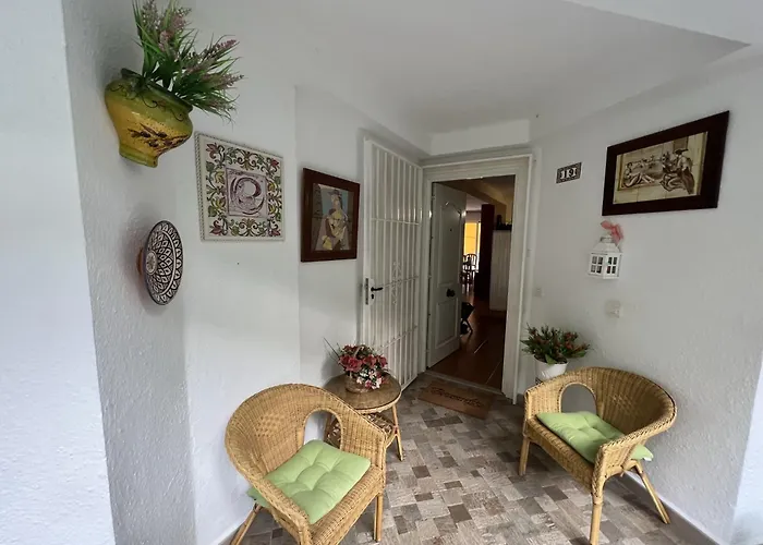 La Carihuela A 5 Minutos De La Playa,vistas Al Mar *